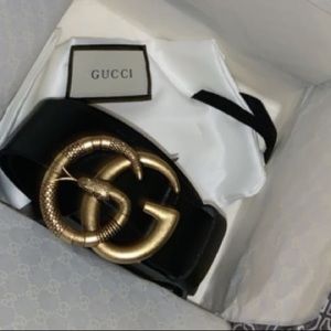 Gucci belt snake buckle